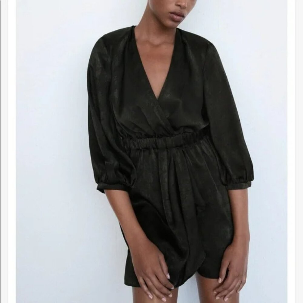 NEW! ZARA BLACK SILKY SATIN ROMPER SZ M
